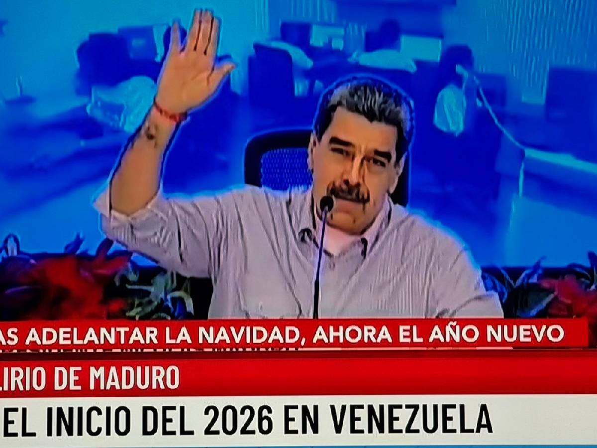 Venezuela entra en un año de incertidumbre: Maduro celebra el Año Nuevo sin dejar de enfrentar los desafíos del país.