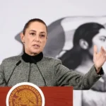 Sheinbaum pide aclarar detención de periodista acusado de terrorismo en Veracruz