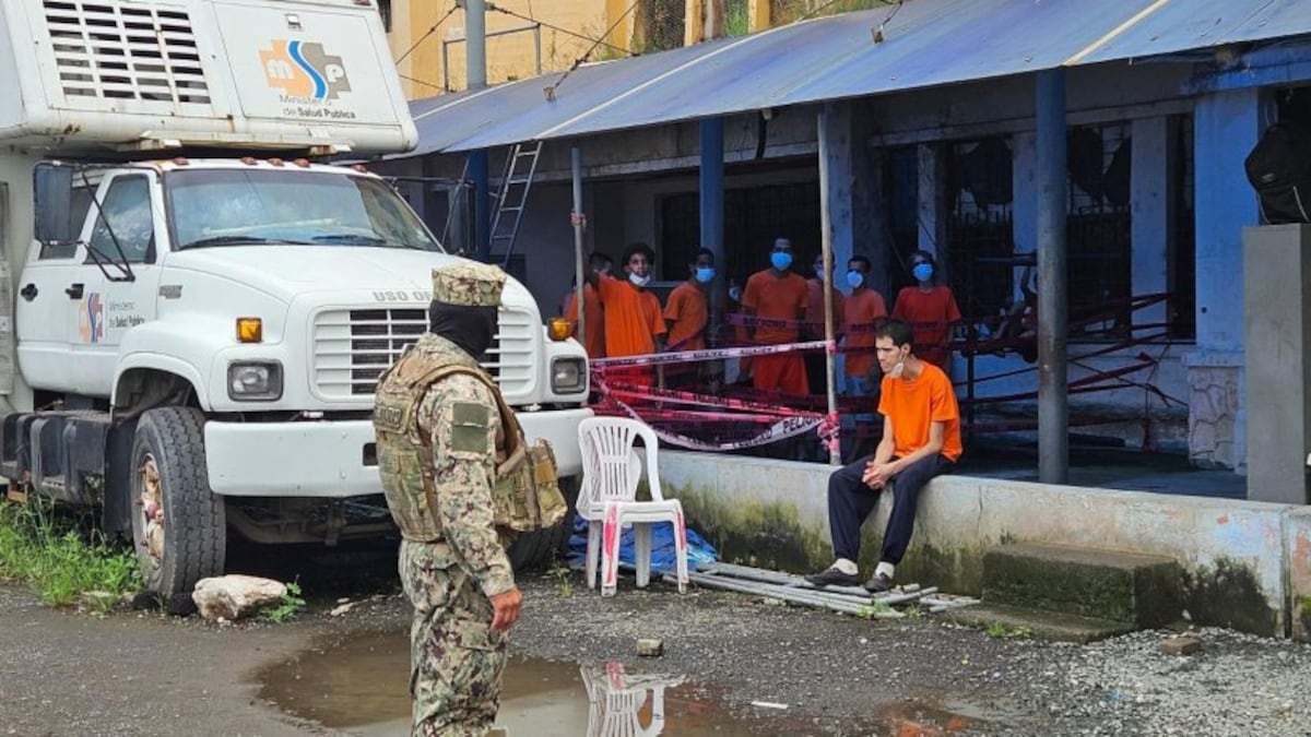 Mueren 15 reos en cárcel de Ecuador por crisis de tuberculosis