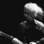 El legado de la música rock pierde un icono: el inquietante y versátil Perry Bamonte, alma musical de The Cure, despide al mundo a los 65 años