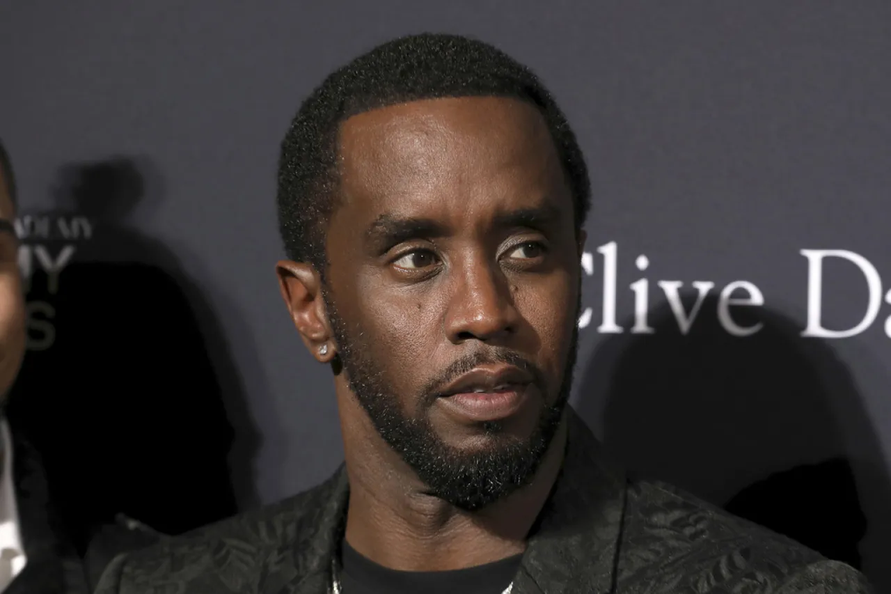 El magnate Sean Combs pide la libertad condicional después de un año en reclusión: ¿podría esta nueva oportunidad marcar el final de su confinamiento?