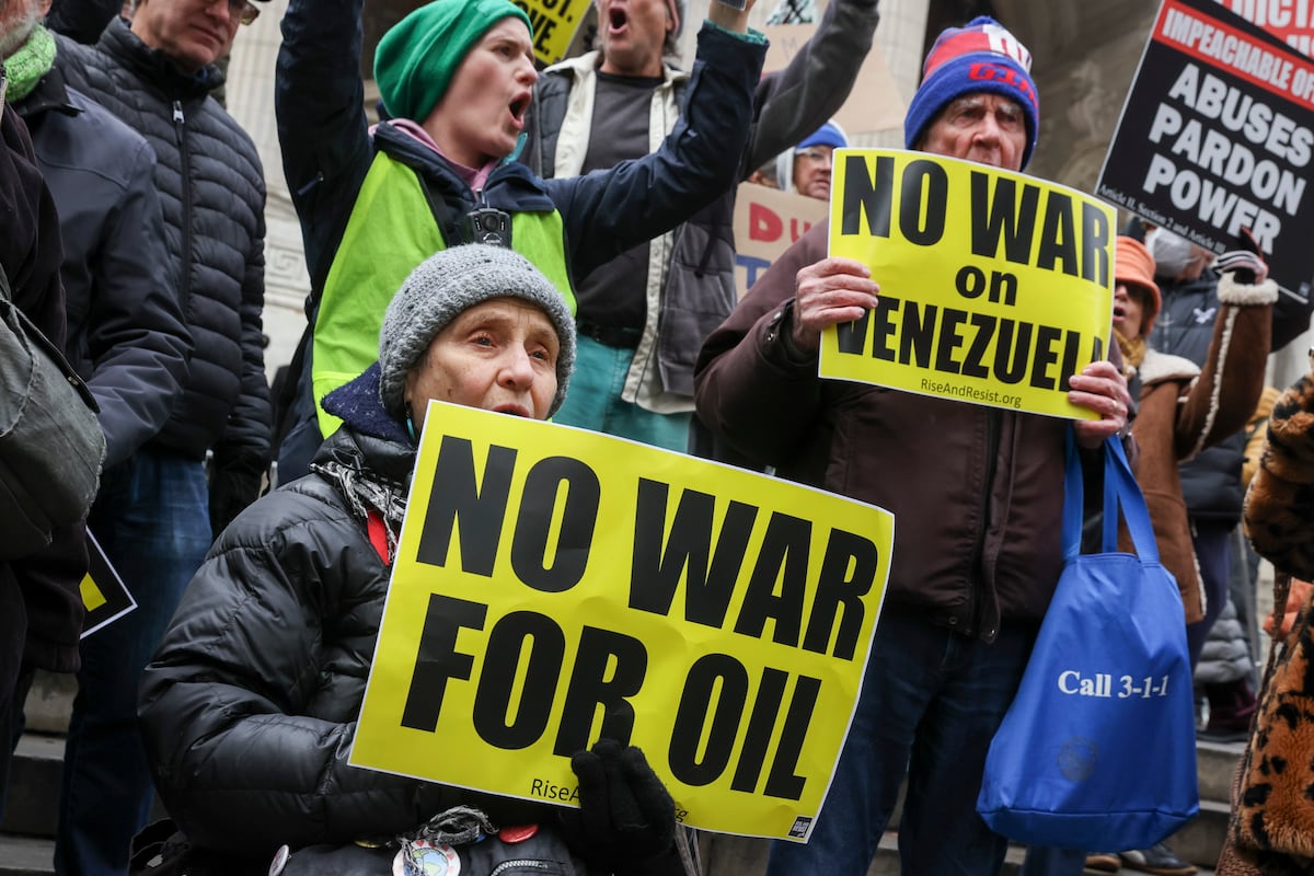 Trump dice que Venezuela venderá entre 30 y 50 millones de barriles de petróleo a EU