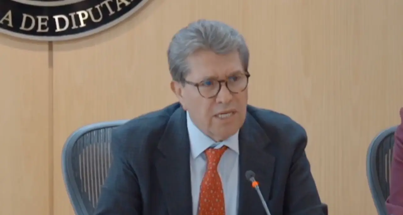 "Elevación ministerial: ¿Cómo las camionetas de lujo de los funcionarios mexicanos desafían la retórica de transparencia y austeridad?"