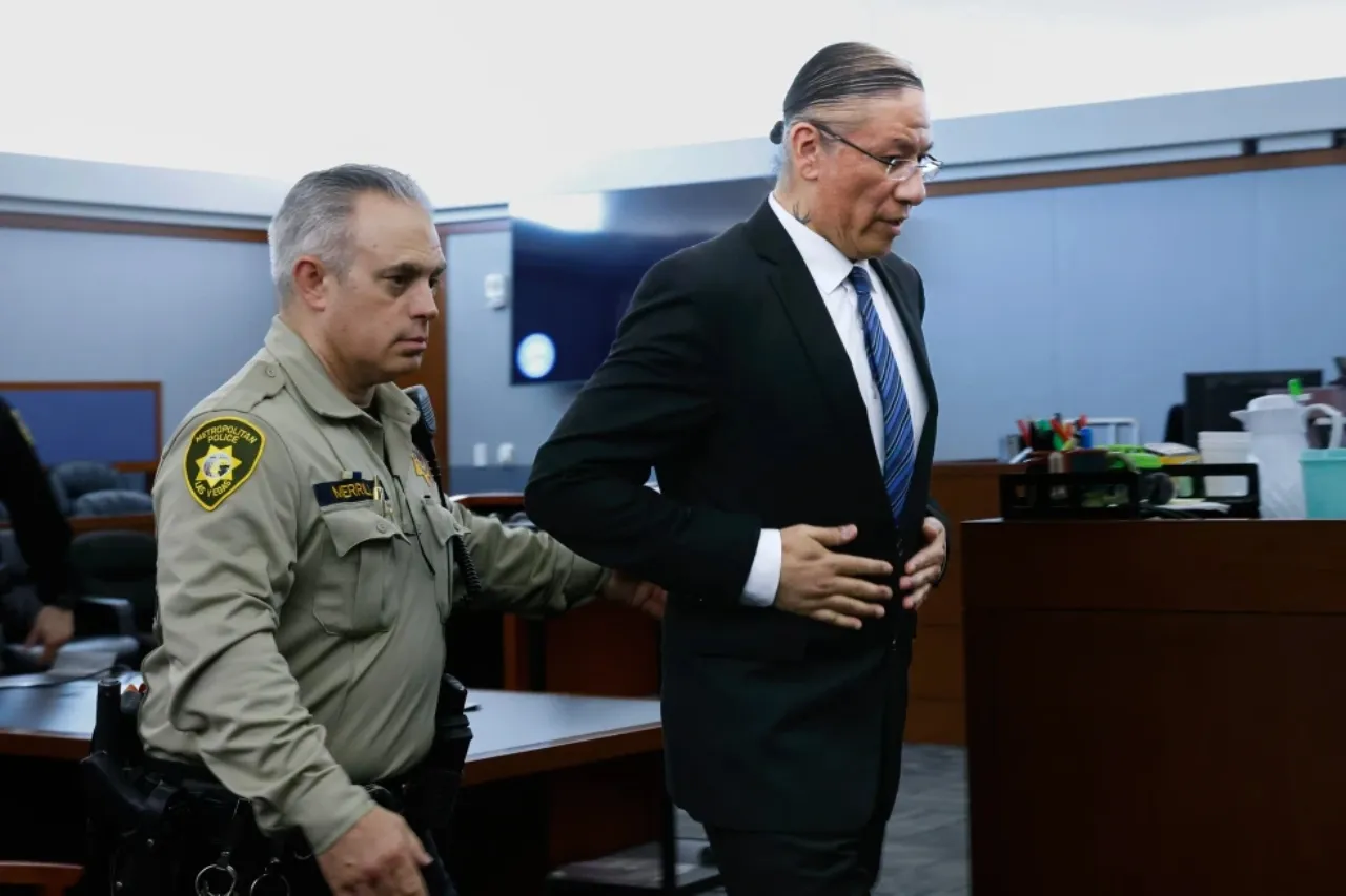 El actor Nathan Chasing Horse fue declarado culpable de abuso